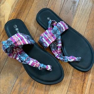 Sanuk knockoff sandals!
